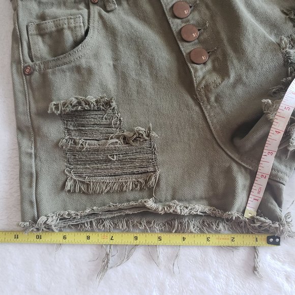 COTTON ON The Flashback High Rise Distessed Button Fly Olive Green Short SZ 4 - Picture 14 of 15